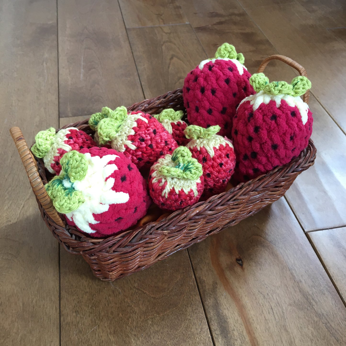 AHHH, CES FRAISES! - PATRON AU CROCHET à télécharger, tutoriel PDF Français ou anglais