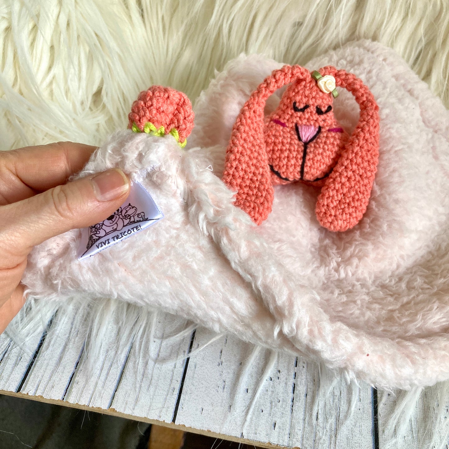 RABBIT PINPIN RATTLE Toutou-Doudou (#917)