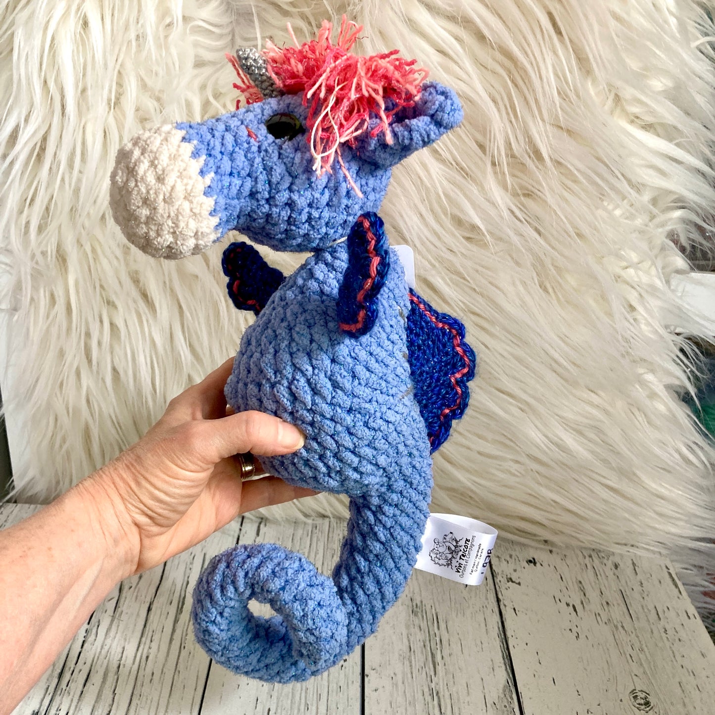 LA LILICORNE SCINTILLANTE, la petit licorne des mers aux jolies couleurs bleues scintillantes (978)