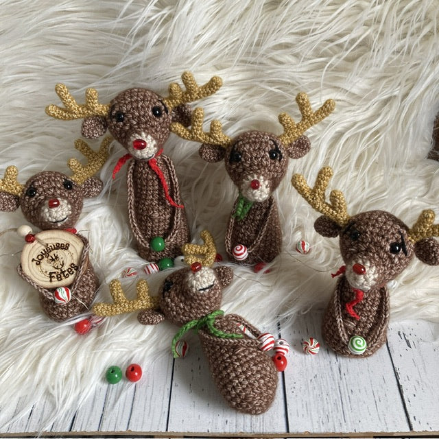 LE RENNE au NEZ ROUGE - PATRON GRATUIT AU CROCHET à télécharger, tutoriel PDF FRANÇAIS ou ANGLAIS