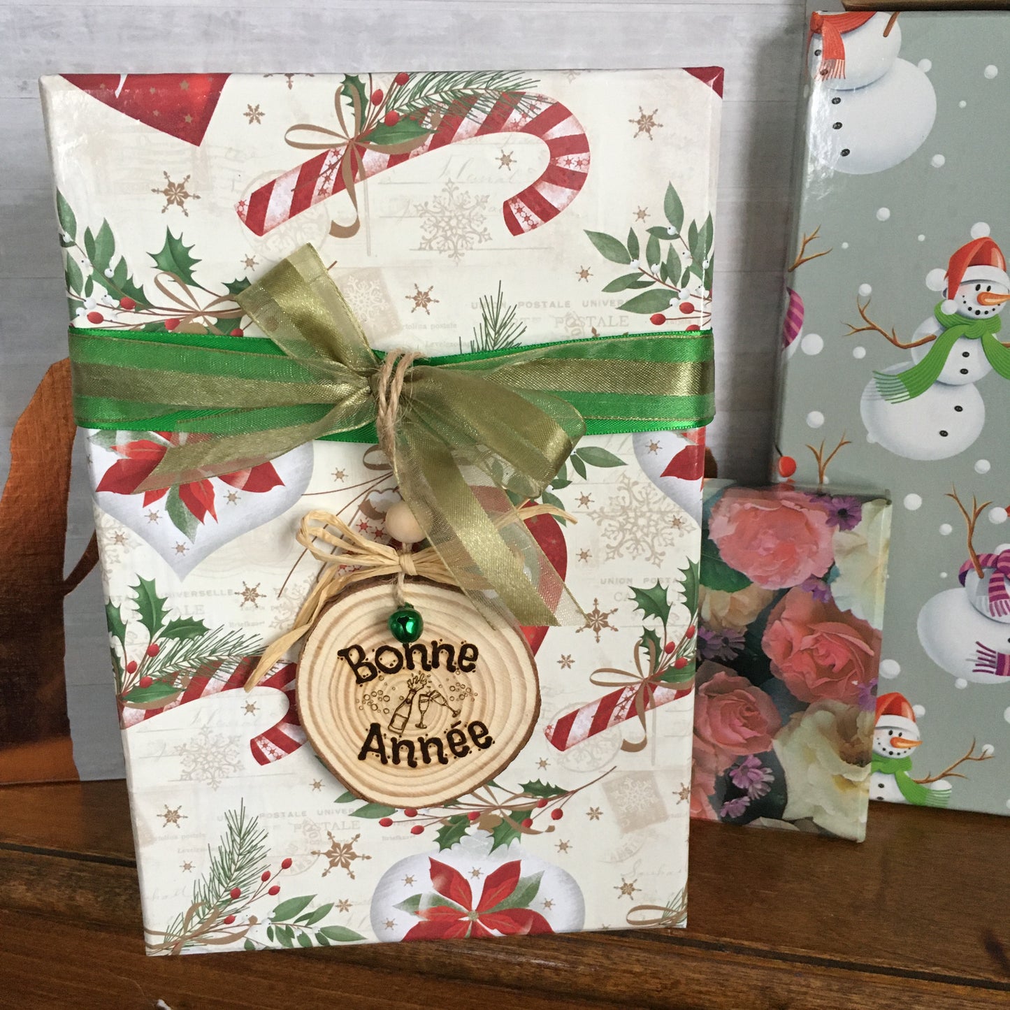 ORNEMENT pour CADEAUX ou SAPIN - BONNE ANNÉE