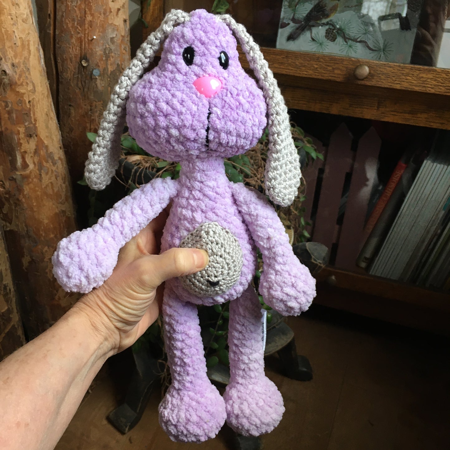PERLIN PINPIN le lapin Squeeze-it aux oreilles tombantes- Lilas et beige (#886)