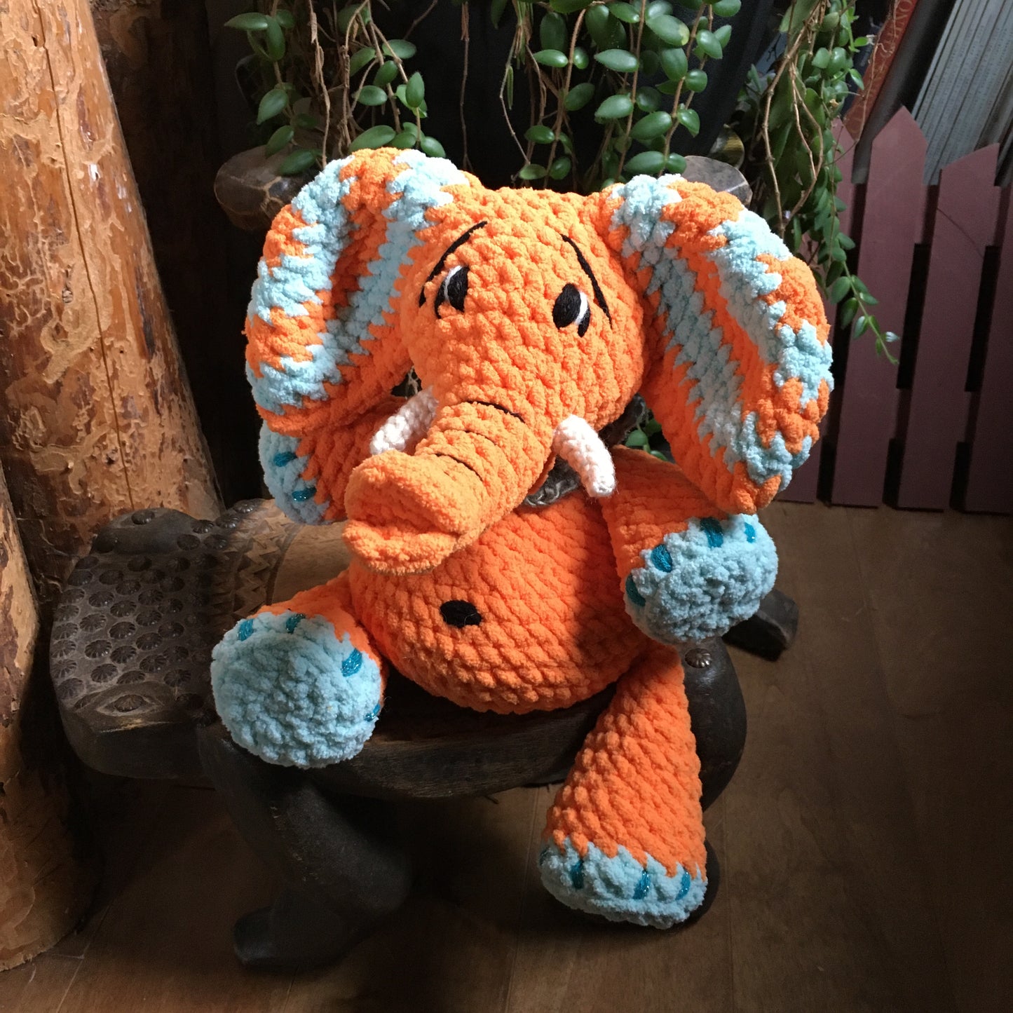 Orangina The elephant with Big Belly, Orange and Aqua, can be personalized in doggies