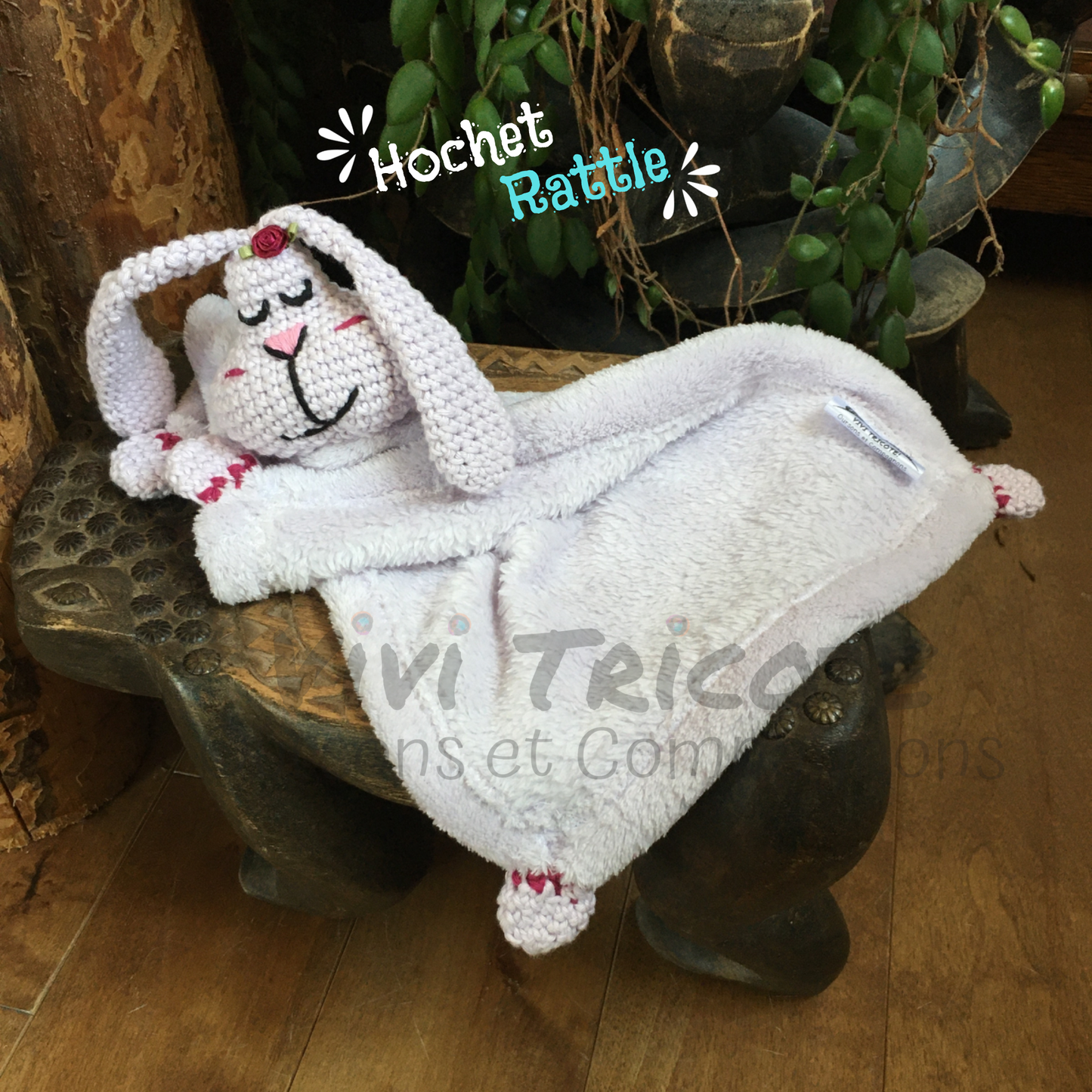 Lapin PINPIN le toutout-doudou hochet, Patron au crochet à télécharger, PDF Français et Anglais