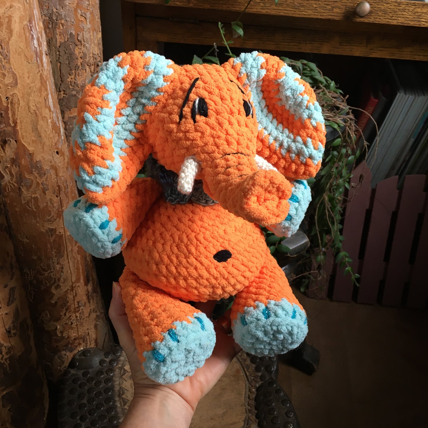 Orangina The elephant with Big Belly, Orange and Aqua, can be personalized in doggies