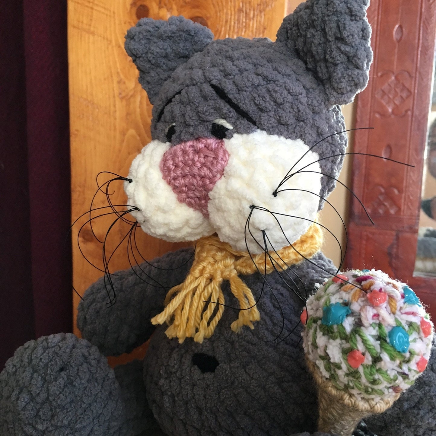 PRE ORDER - GRIPPETTE the gray greedy kitten