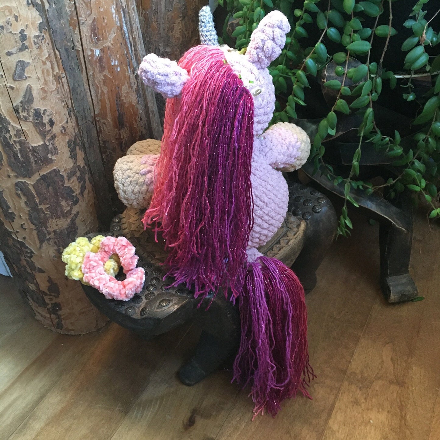 LÉNA LA LICORNE BLING-BLING À COIFFER aux couleurs scintillantes rose et beige, cadeau unique très girly, Peut être personnalisée en TOUTOU DE NAISSANCE