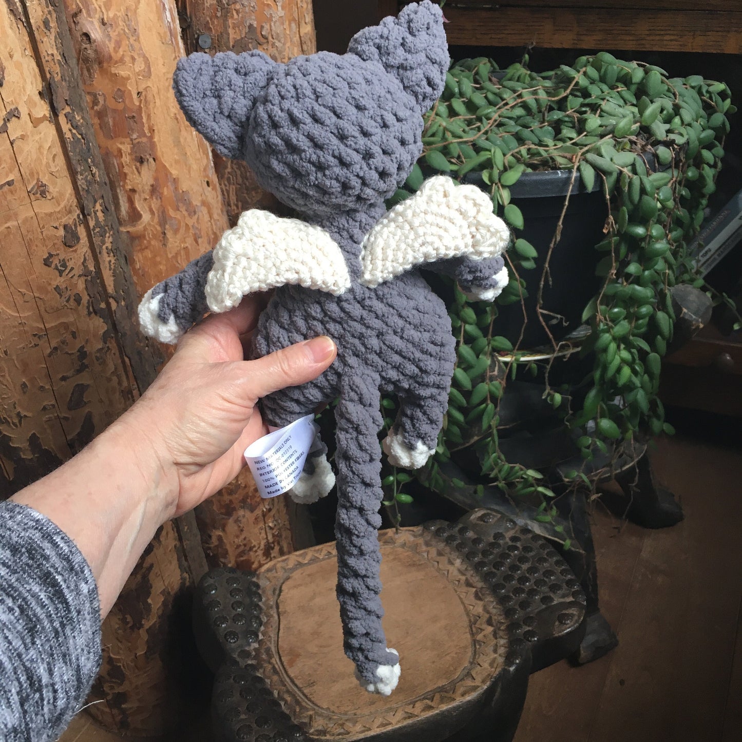 The CAT’ANGEL Grey and vanilla
