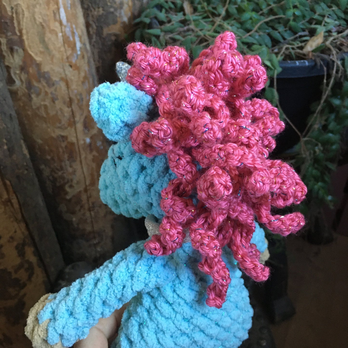 PRÉ COMMANDE - La PETITE LICORNE BOUCLÉE aux couleur aqua beige et corail rose