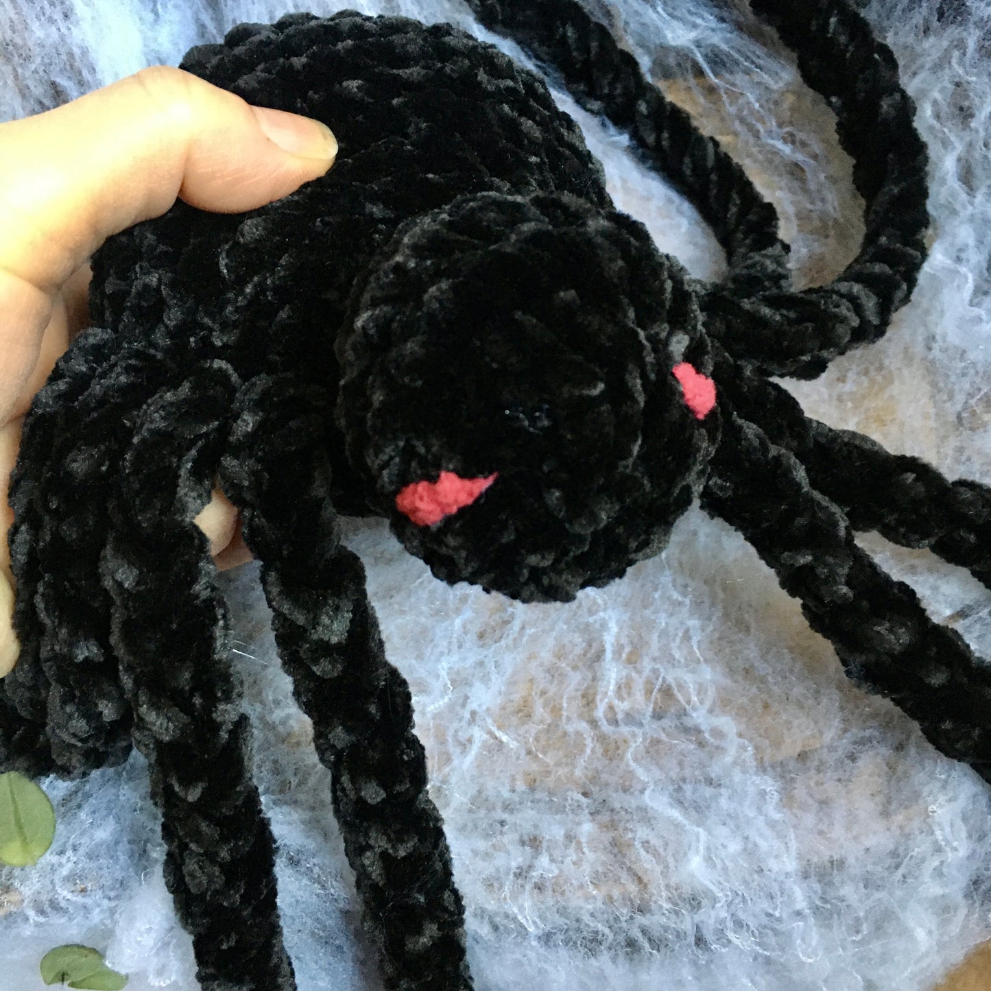 MIMI SPIDER VELVET - amigurumi araignée Noir
