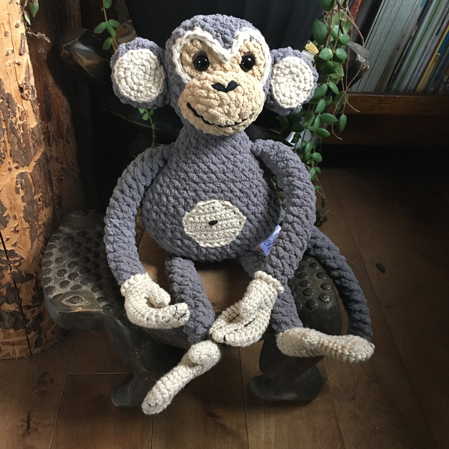 PRE-ORDER - MOOKIE the funny little monkey - gray and beige