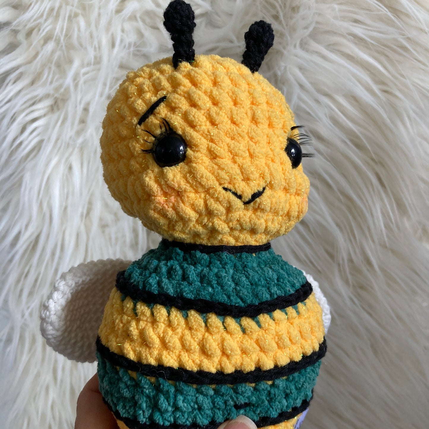 BEEBEE L’ABEILLE aux couleur Bling-bling Jaune et vert (1036)