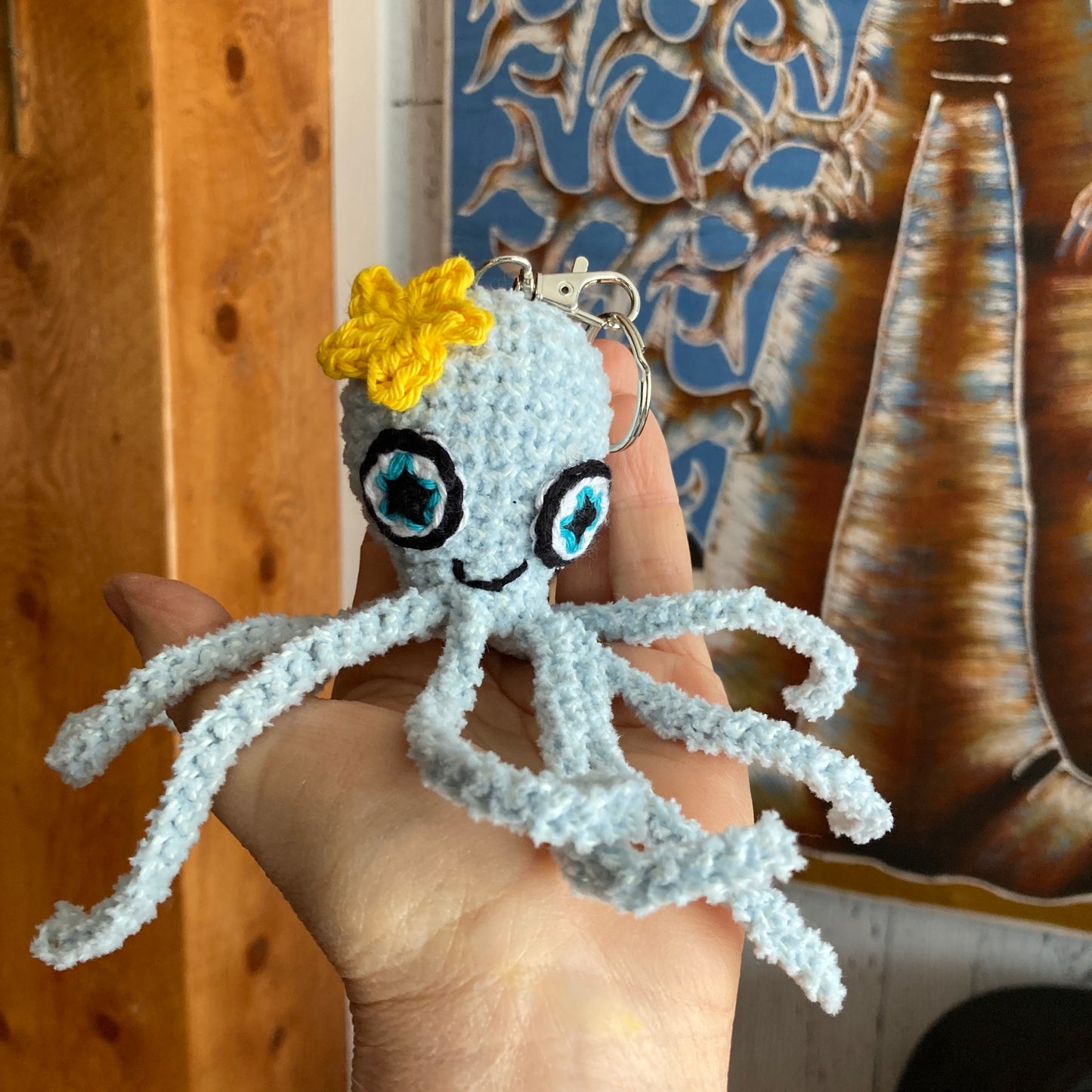 PORTE-CLÉS MINI OLLIE LA PIEUVRE BLEU - Amigurumi qui BRILLE DANS LE NOIR