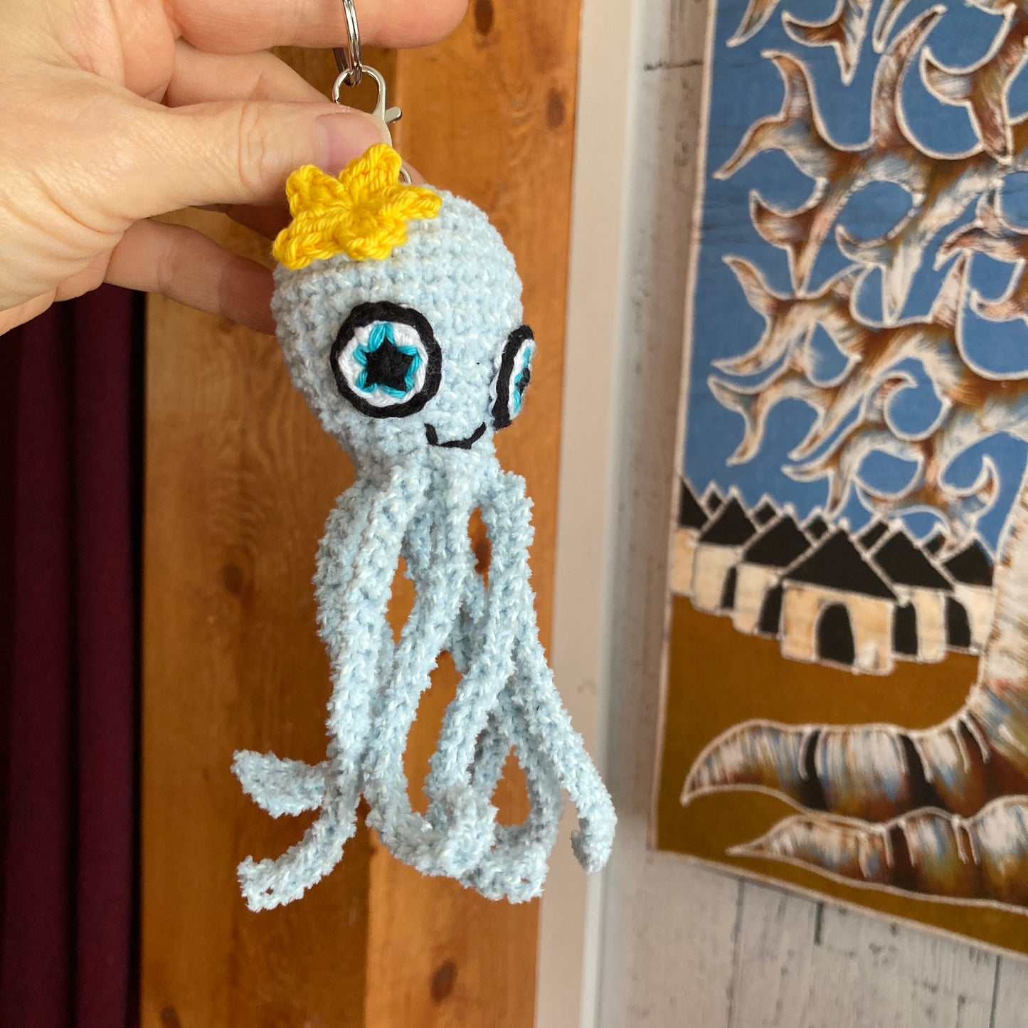 PORTE-CLÉS MINI OLLIE LA PIEUVRE BLEU - Amigurumi qui BRILLE DANS LE NOIR