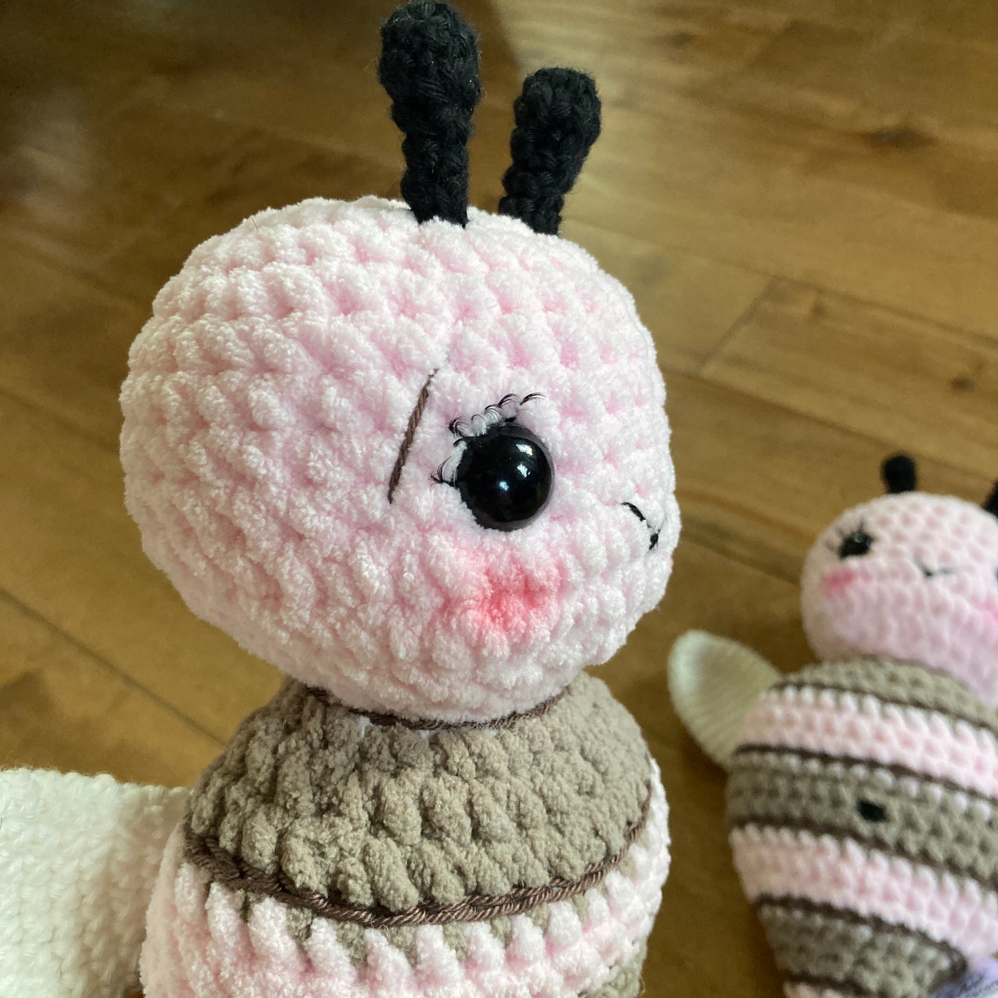 BEEBEE L’ABEILLE - PATRON AU CROCHET à télécharger, tutoriel PDF Français ou anglais
