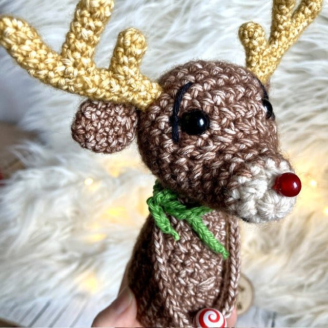 LE RENNE au NEZ ROUGE - PATRON GRATUIT AU CROCHET à télécharger, tutoriel PDF FRANÇAIS ou ANGLAIS