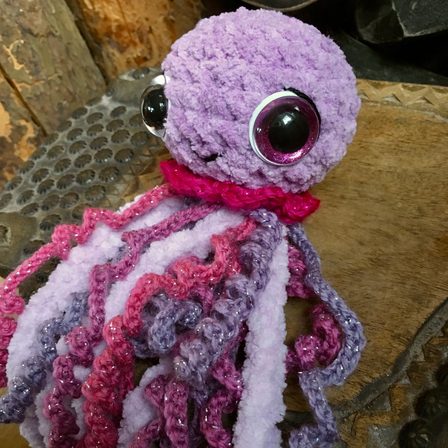 MÉDO THE MEDUSA - Amigurumi RATTLE #961