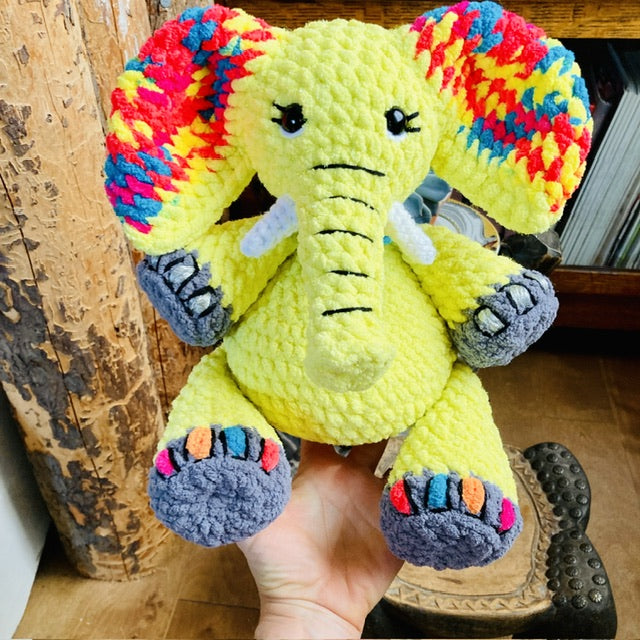 FANFAN THE SPARKLING YELLOW ELEPHANT with big belly - can be personalized as a BIRTH SOFT TOY
