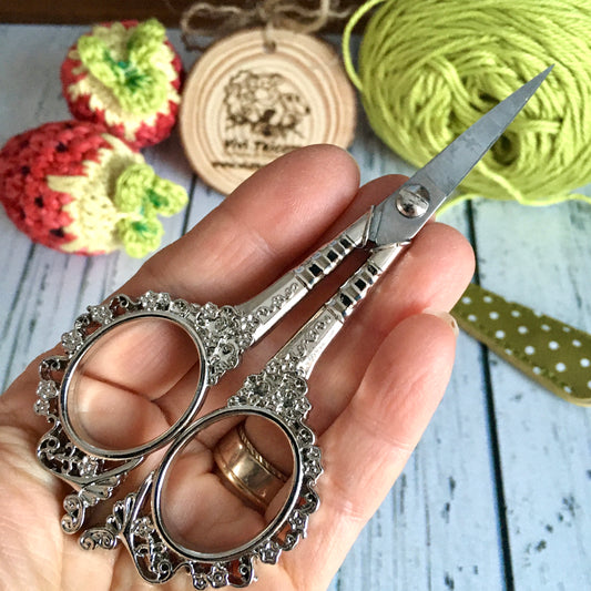 CISEAUX À BRODER motif fleurs
