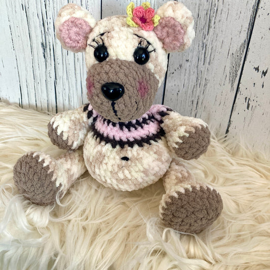 MINNIE L’OURSON POLAIRE - amigurumi à grosse bedaine - peut être personnalisé en PELUCHE DE NAISSANCE