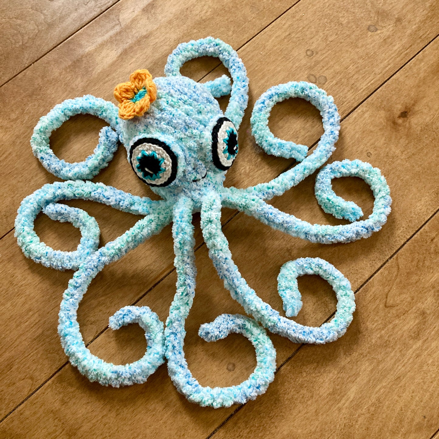 OLLIE LA PIEUVRE - PATRON AU CROCHET à télécharger, tutoriel PDF FRANÇAIS et ANGLAIS