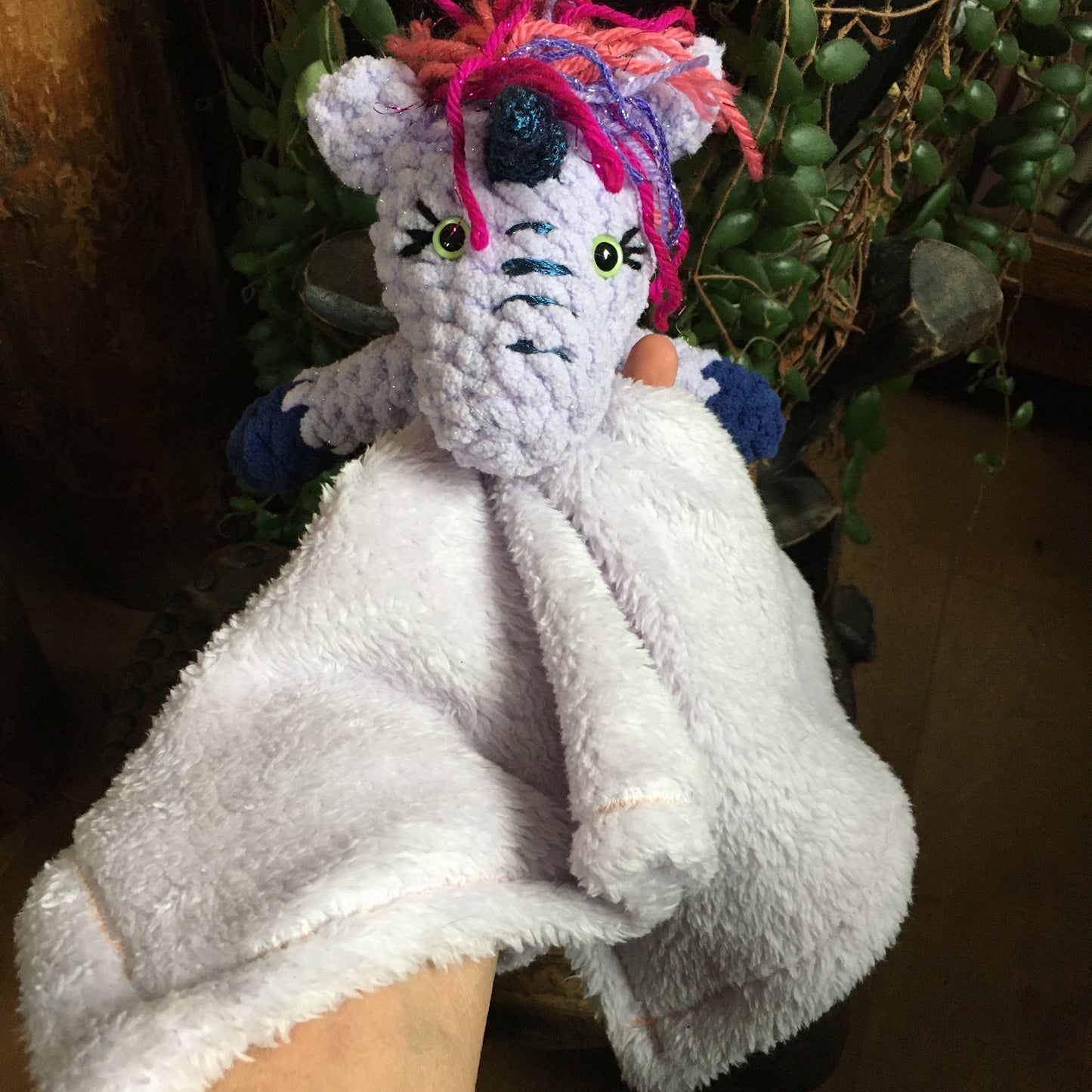 LICORNE HOCHET Toutou-Doudou (871)