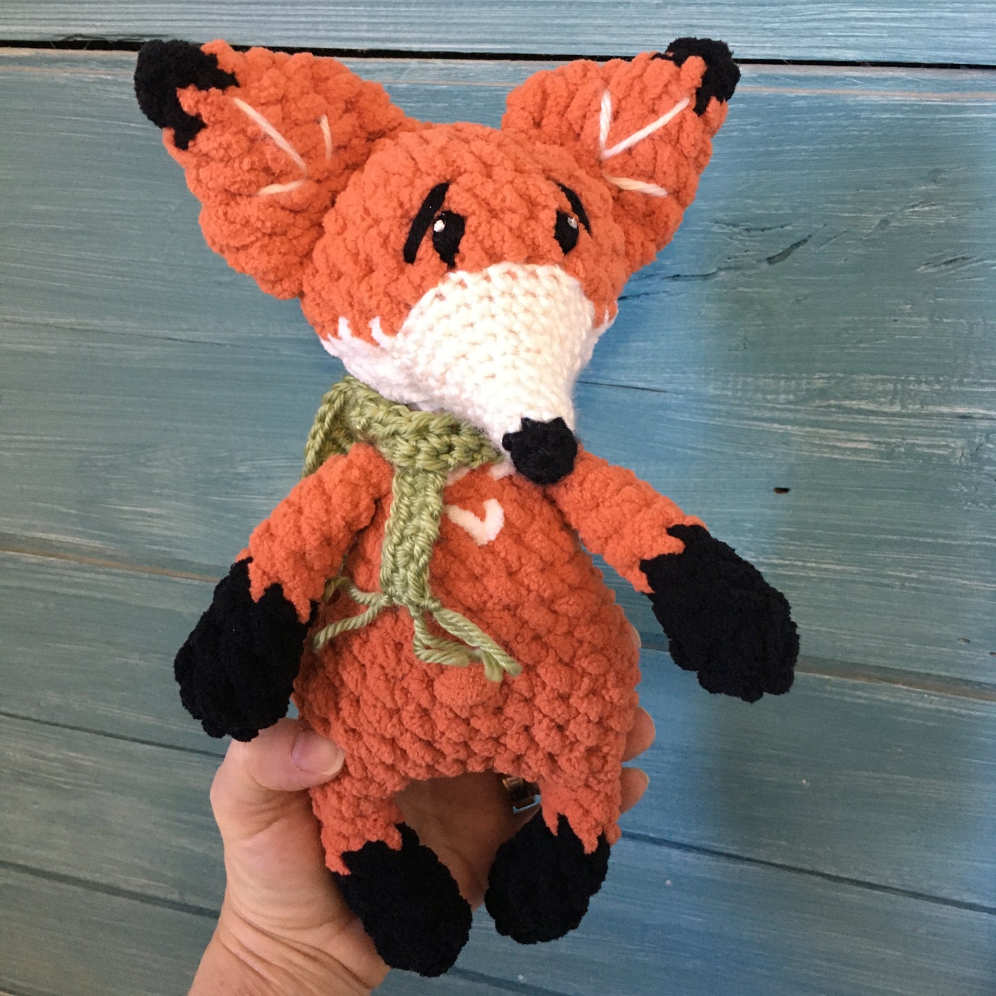 Renardo the little red fox