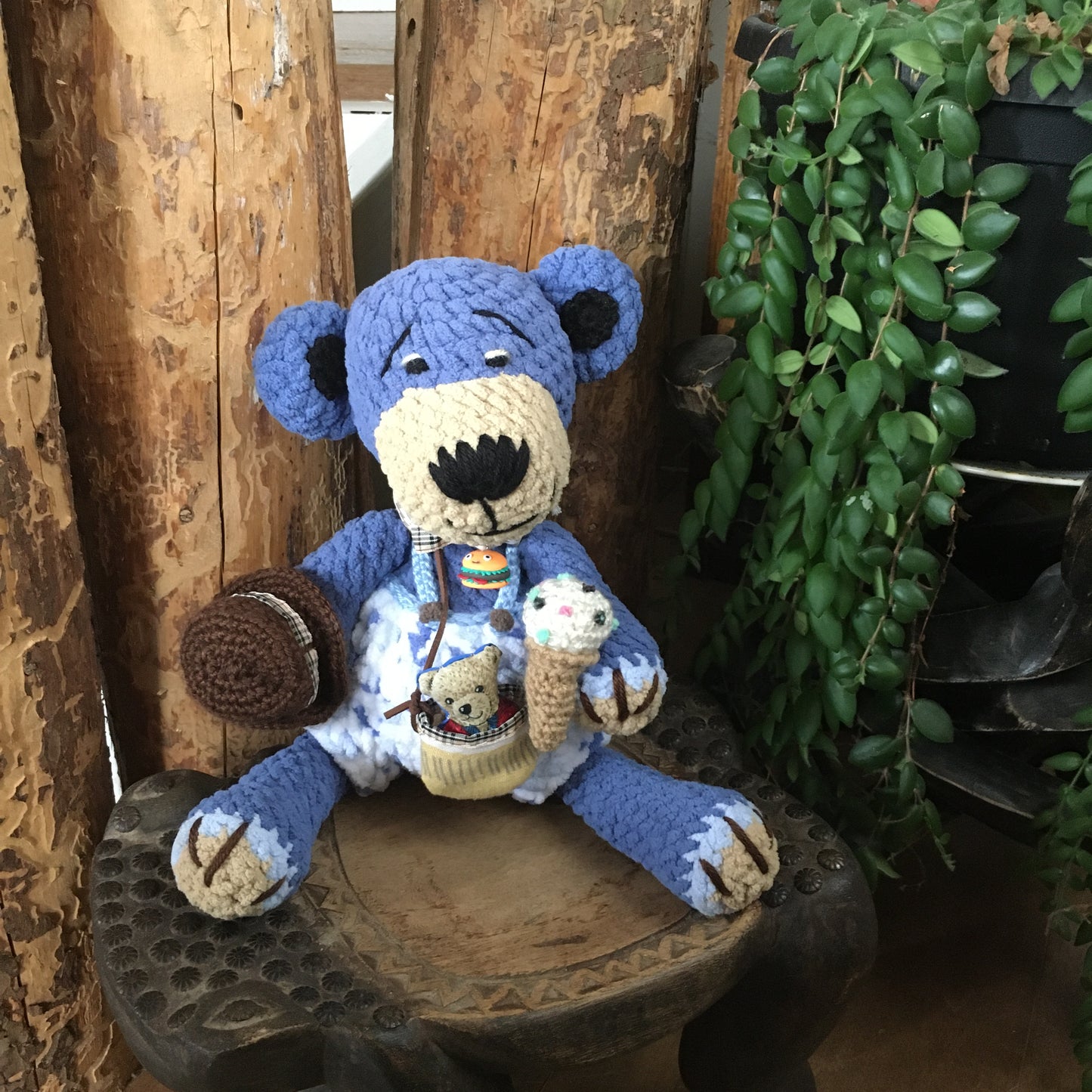 BRUNO - La PELUCHE OURSON à grosse bedaine (Série Collectionneurs)