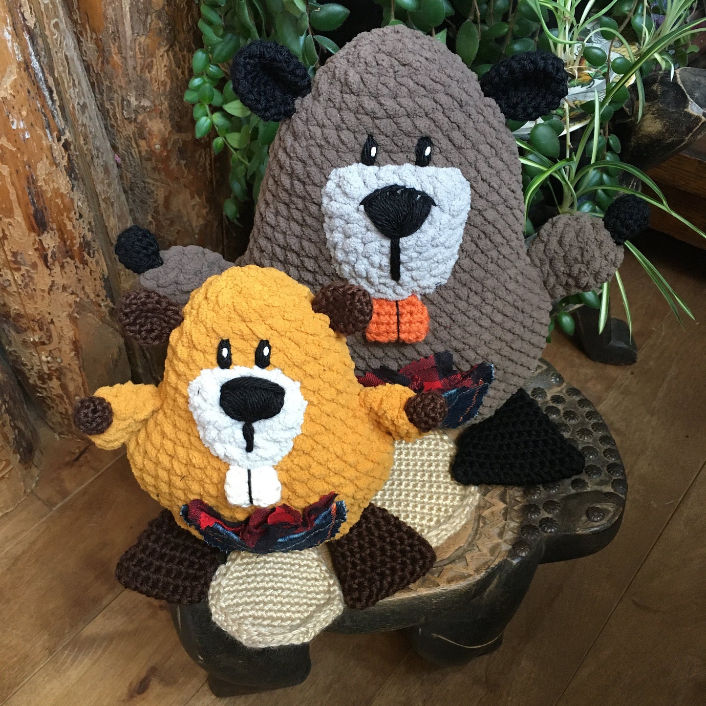 WILBROD le papa castor, Patron au crochet à télécharger, PDF Français et Anglais