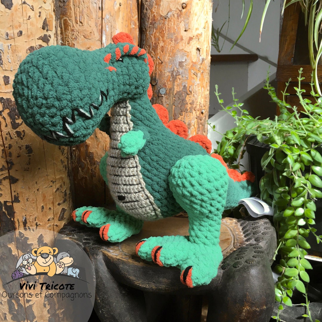 REX LE T-REX, Patron au crochet à télécharger, PDF Français et Anglais