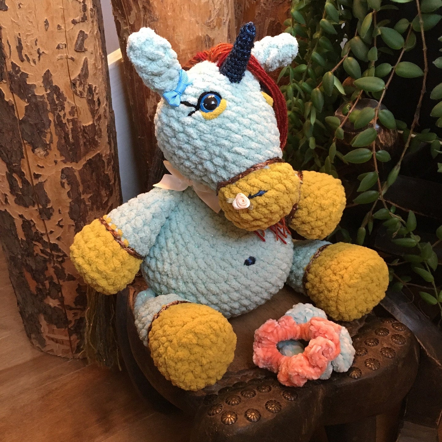 GAÏA, LA LICORNE BLING-BLING À COIFFER aux couleurs scintillantes vert et jaune mousse, cadeau unique très girly, Peut être personnalisée en TOUTOU DE NAISSANCE